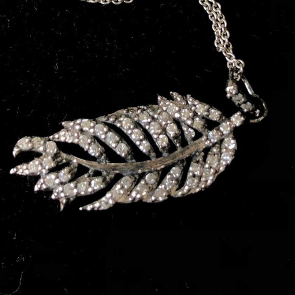 Sterling Silver & CZ Leaf/Feather Design Pendant Necklace